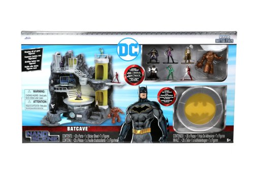 Dc comics batcave + set 7 figurine | jada toys