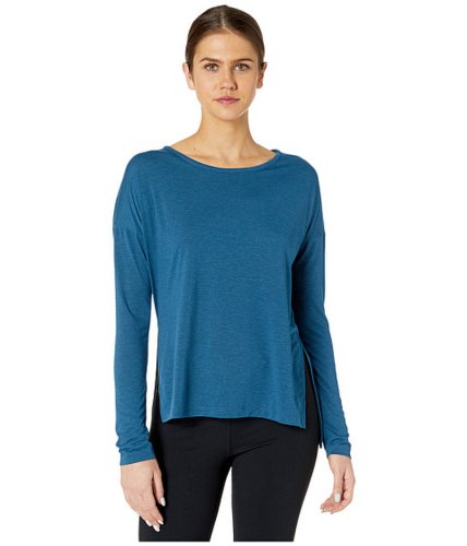 Imbracaminte femei nike yoga layer long sleeve top valerian blueheatherindustrial blue