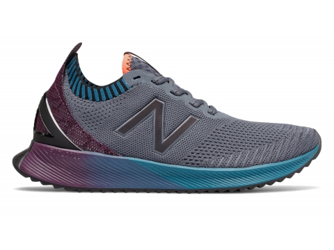 Incaltaminte femei new balance women\'s fuelcell echo chase the lite blue with grey