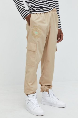 Adidas originals pantaloni de trening barbati, culoarea bej, cu imprimeu
