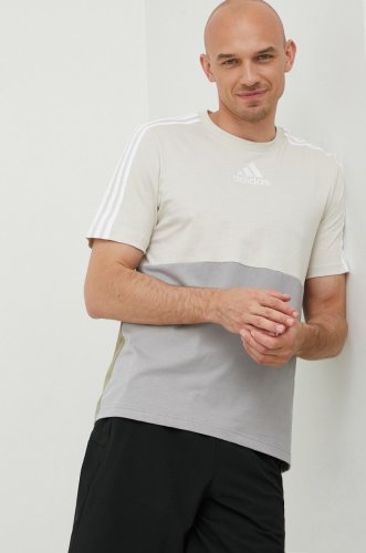 Adidas tricou din bumbac culoarea gri, cu imprimeu
