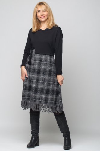 Rochie negru-gri din lana ecozez cu franjuri si paiete